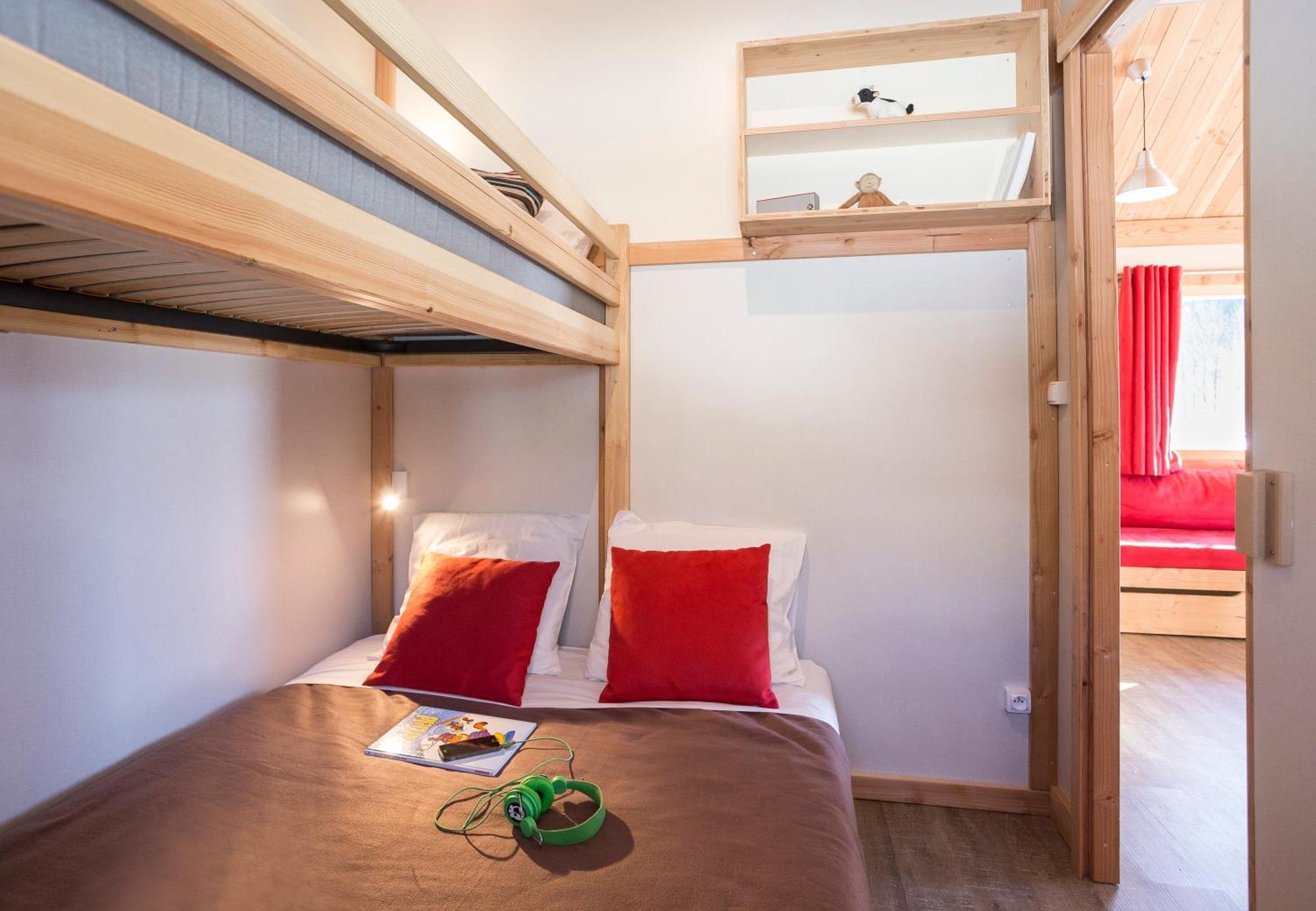 Huttopia Lac D'Aiguebelette Saint-Alban-de-Montbel Habitación foto